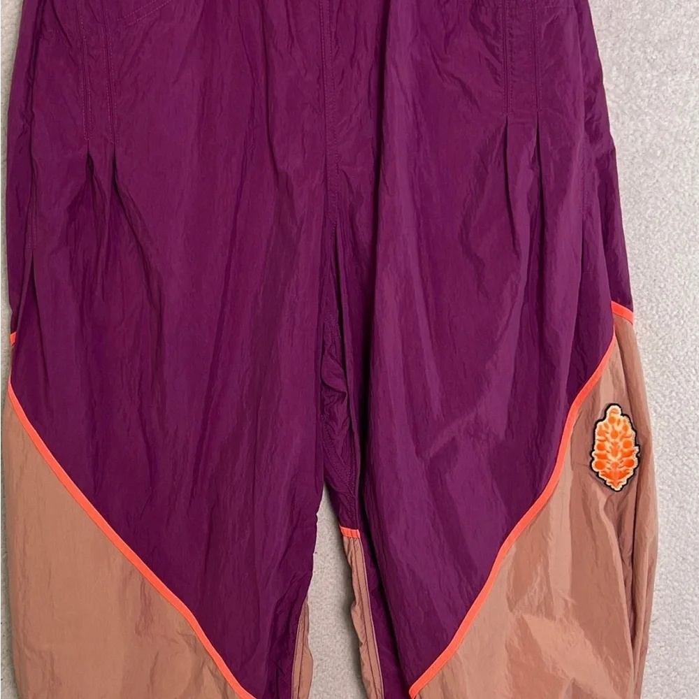 FP Movement Freeflow Pants
NWT | Size Large - Picture 14 of 16